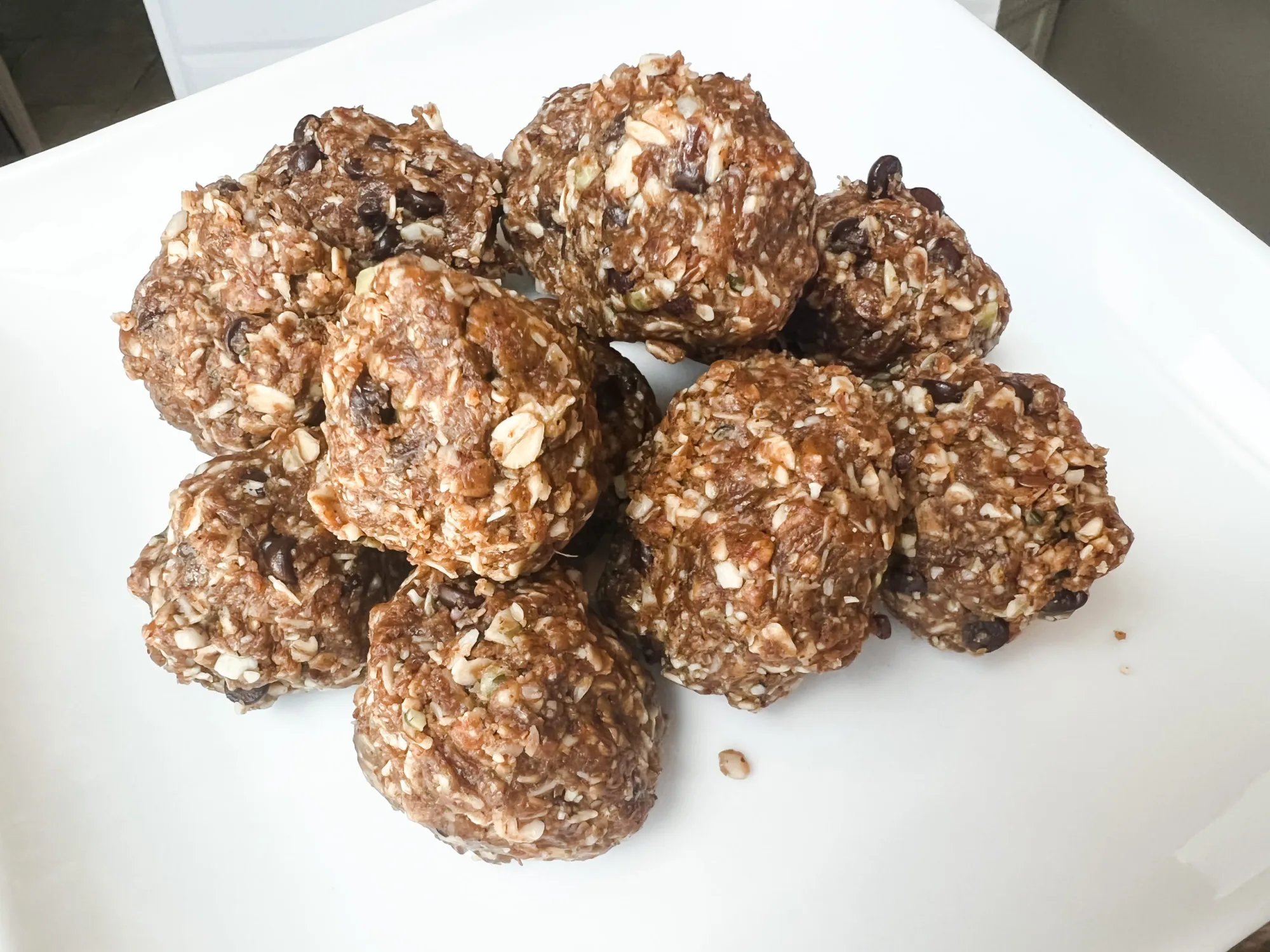 vegan and gluten free energy bites